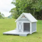 Mini Hamptons Lockable Wooden Dog House With Deck - Image 5